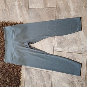 Athleta Ultra High Rise Elation 7/8 Tight Size L